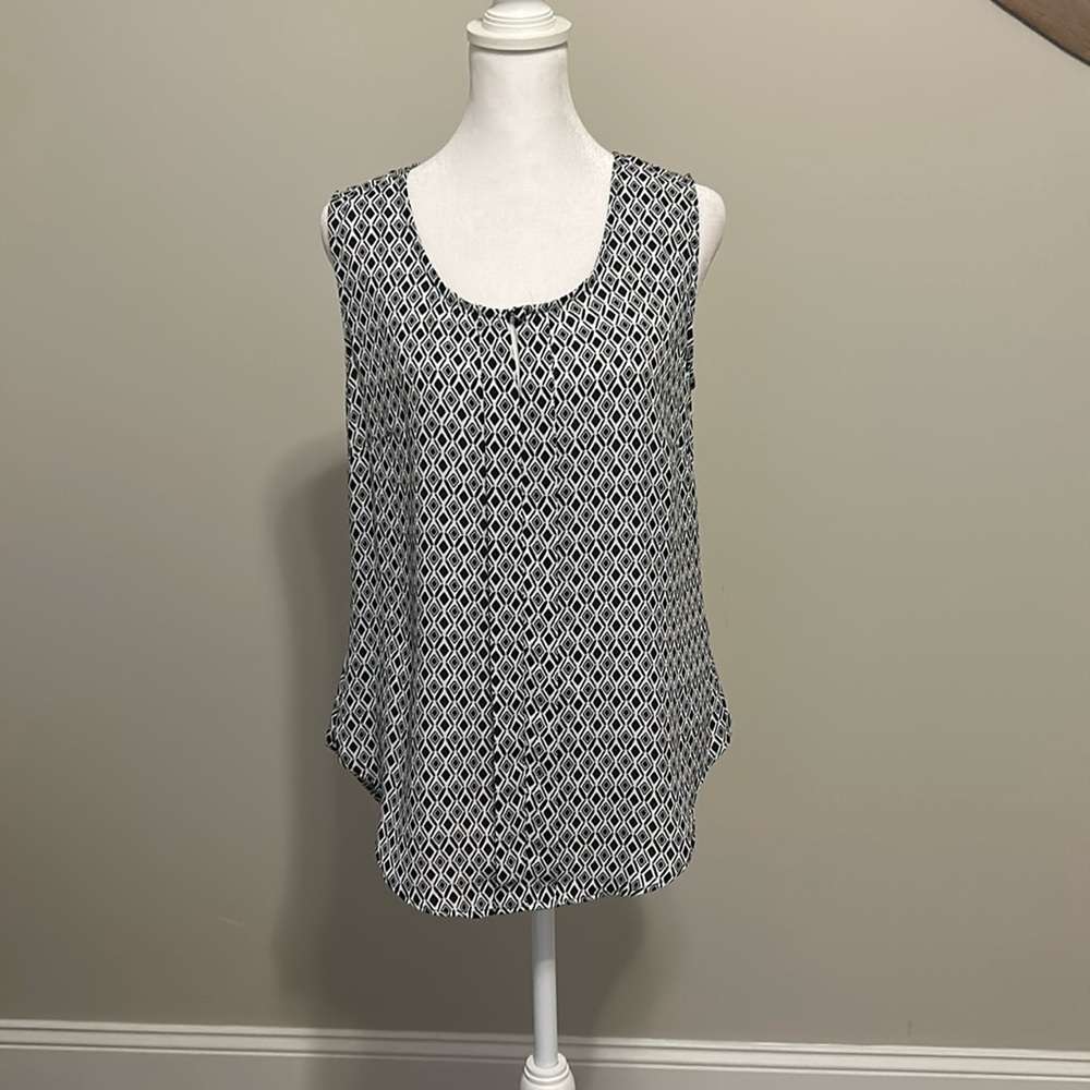 Black and white shirt. Size small